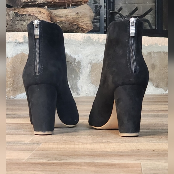 Black Booties with Block Heel | Beast Fashion - Picture 3 of 7